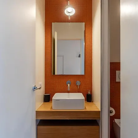 Apartament With Terrace In Via Del Pellegrino - Fromhometorome
