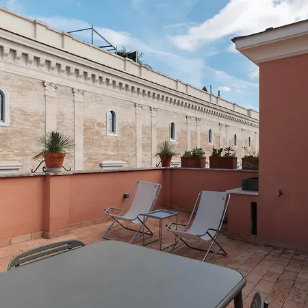 With Terrace In Via Del Pellegrino - Fromhometorome Apartment